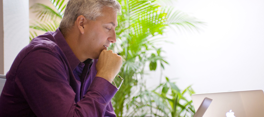 Envano's leader, David, thinking.